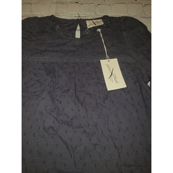 WOMEN'S Puff Long Sleeve Eyelet Top - Universal Thread Gray XS - Picture 2 of 6